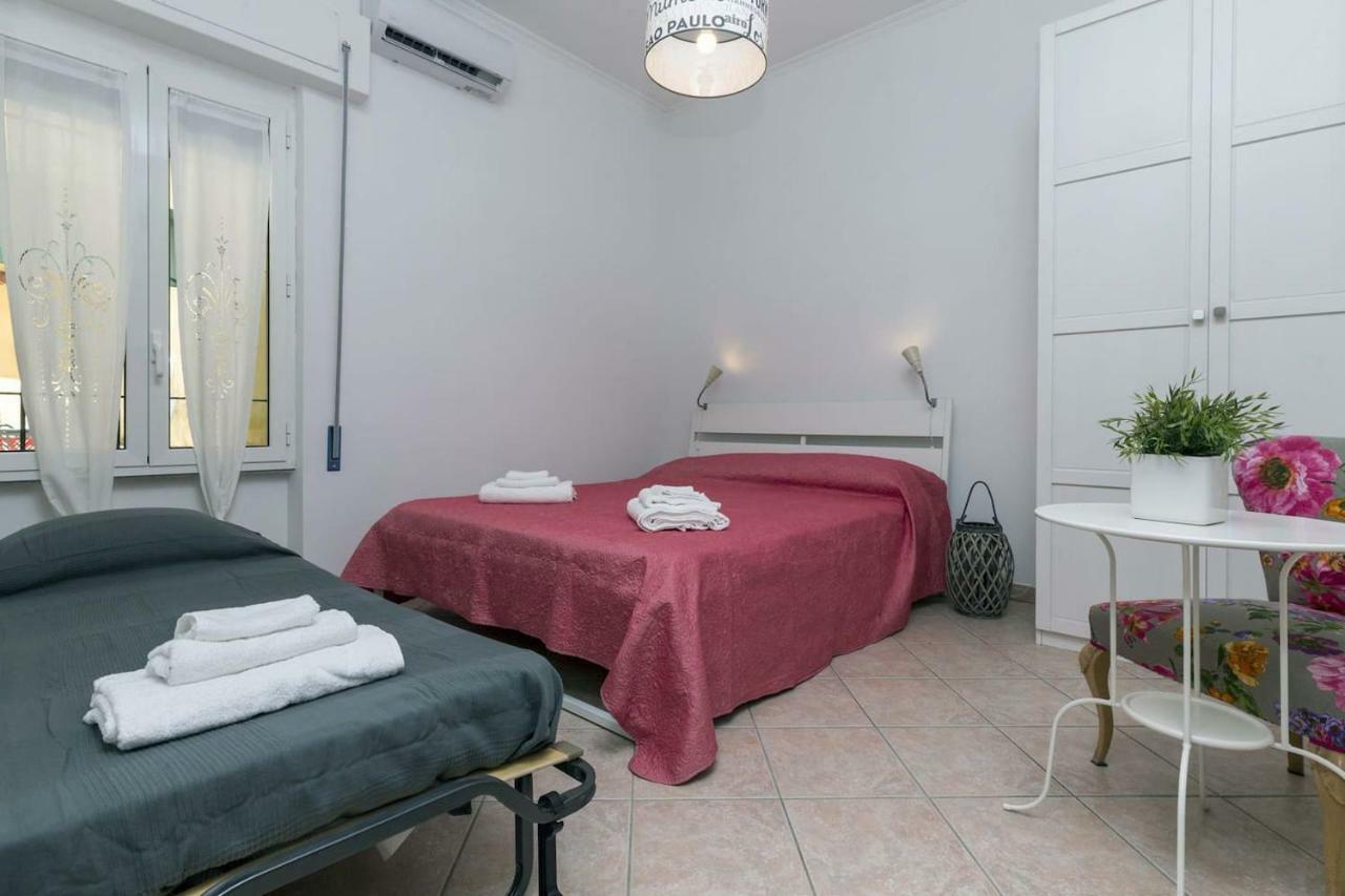 Il Cortiletto Di Via Tuscolana Apartment Rome Exterior photo