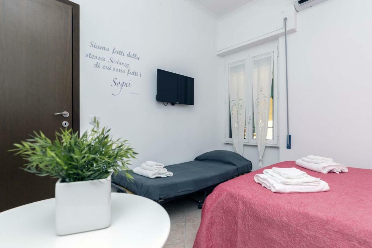 Il Cortiletto Di Via Tuscolana Apartment Rome Exterior photo