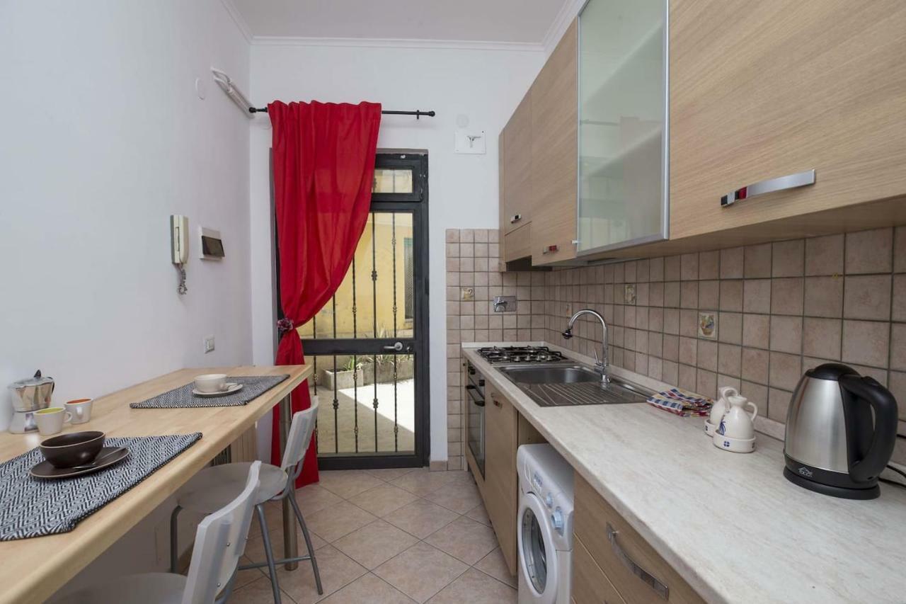 Il Cortiletto Di Via Tuscolana Apartment Rome Exterior photo
